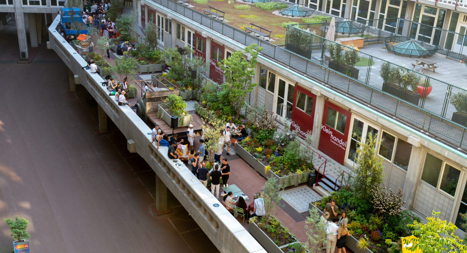 Maaskantpark Groot Handelsgebouw van bovenaf